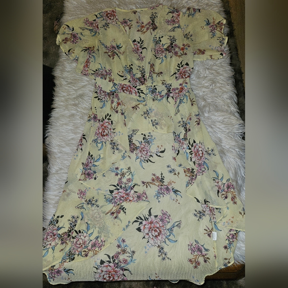 NY Collection Yellow Floral Kimono Top – Size Medium